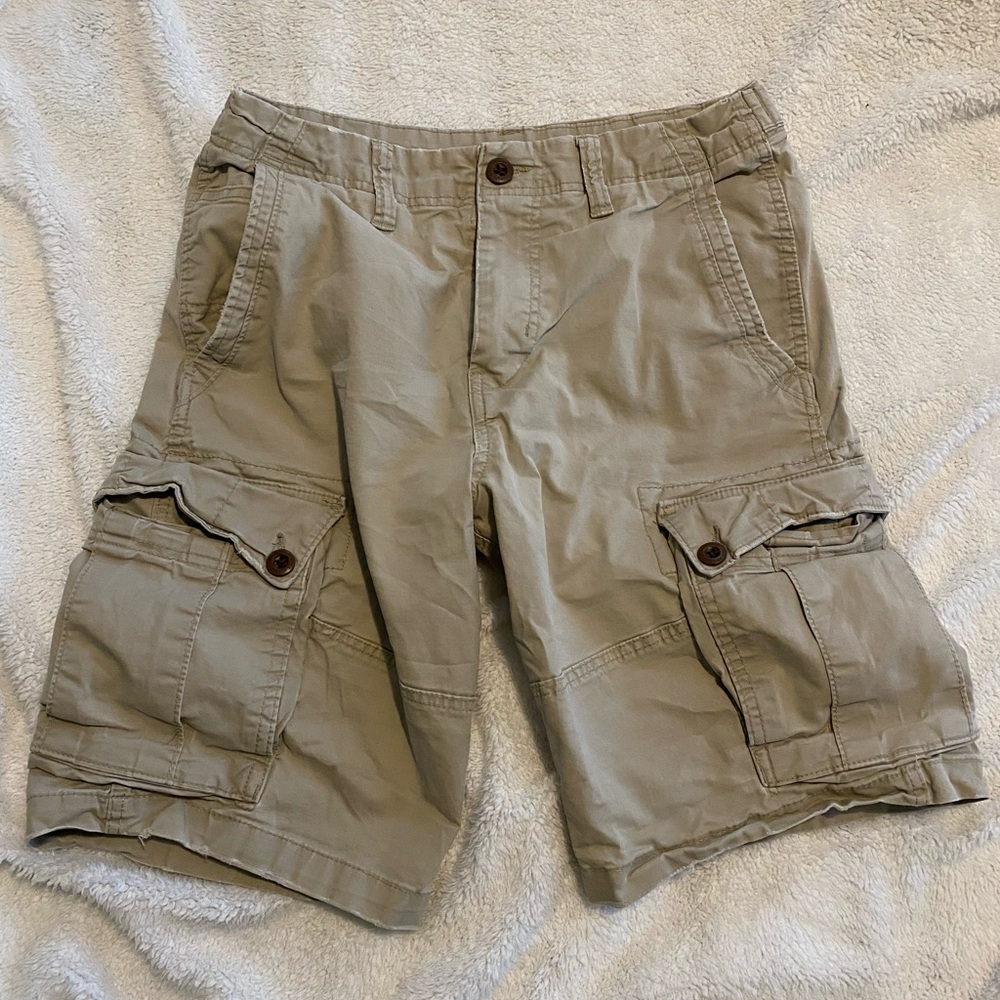 American Eagle Outfitters Khaki Cargo Shorts